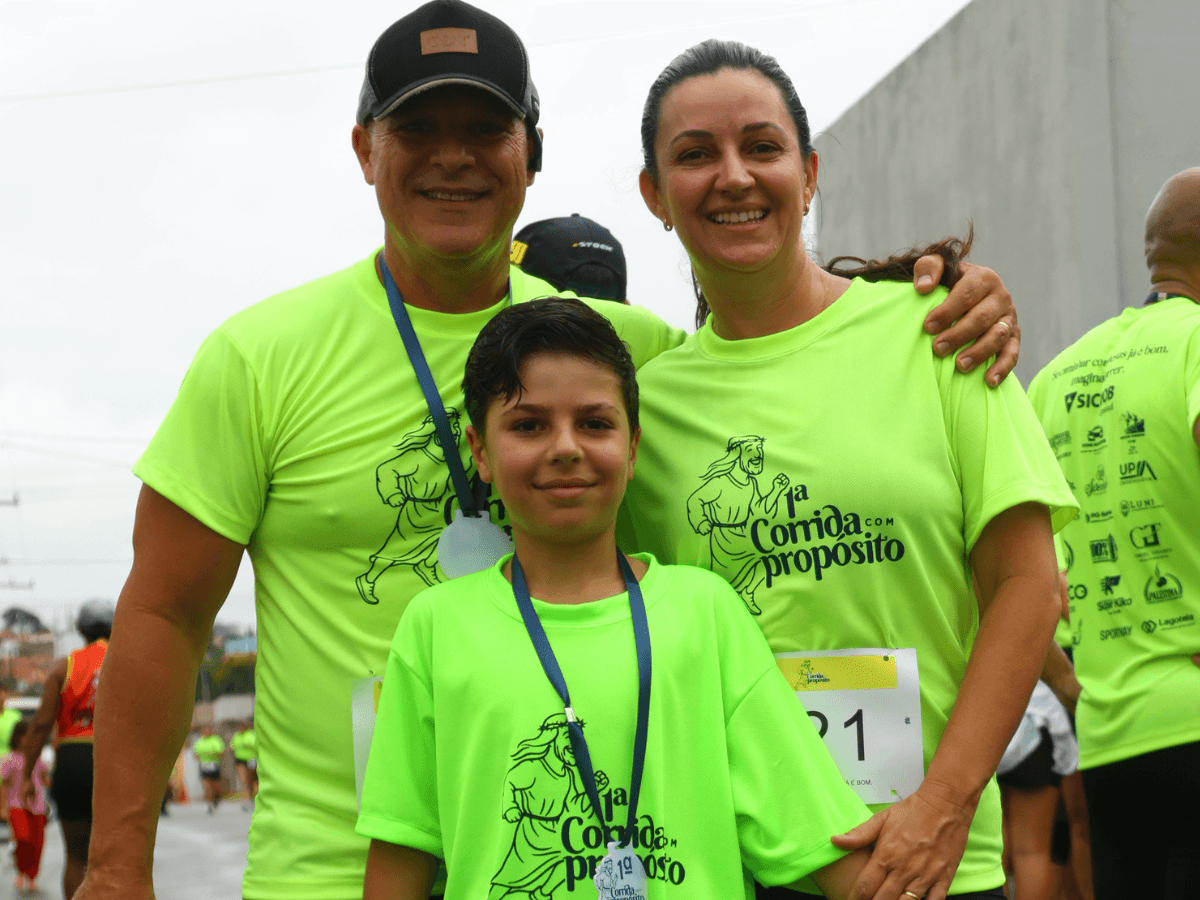 Momento da 1ª edição da Corrida com Propósito em Três Pontas (foto 1 de 15)