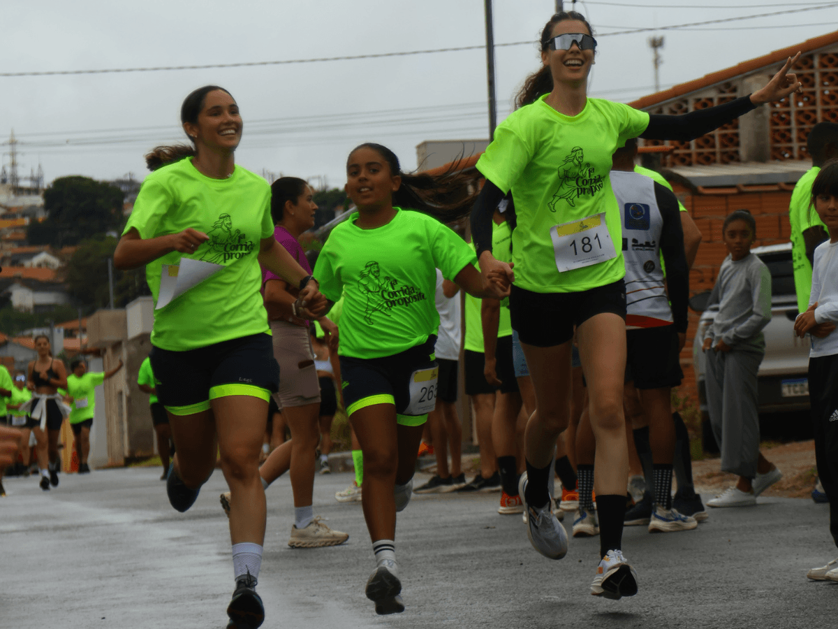Momento da 1ª edição da Corrida com Propósito em Três Pontas (foto 4 de 15)