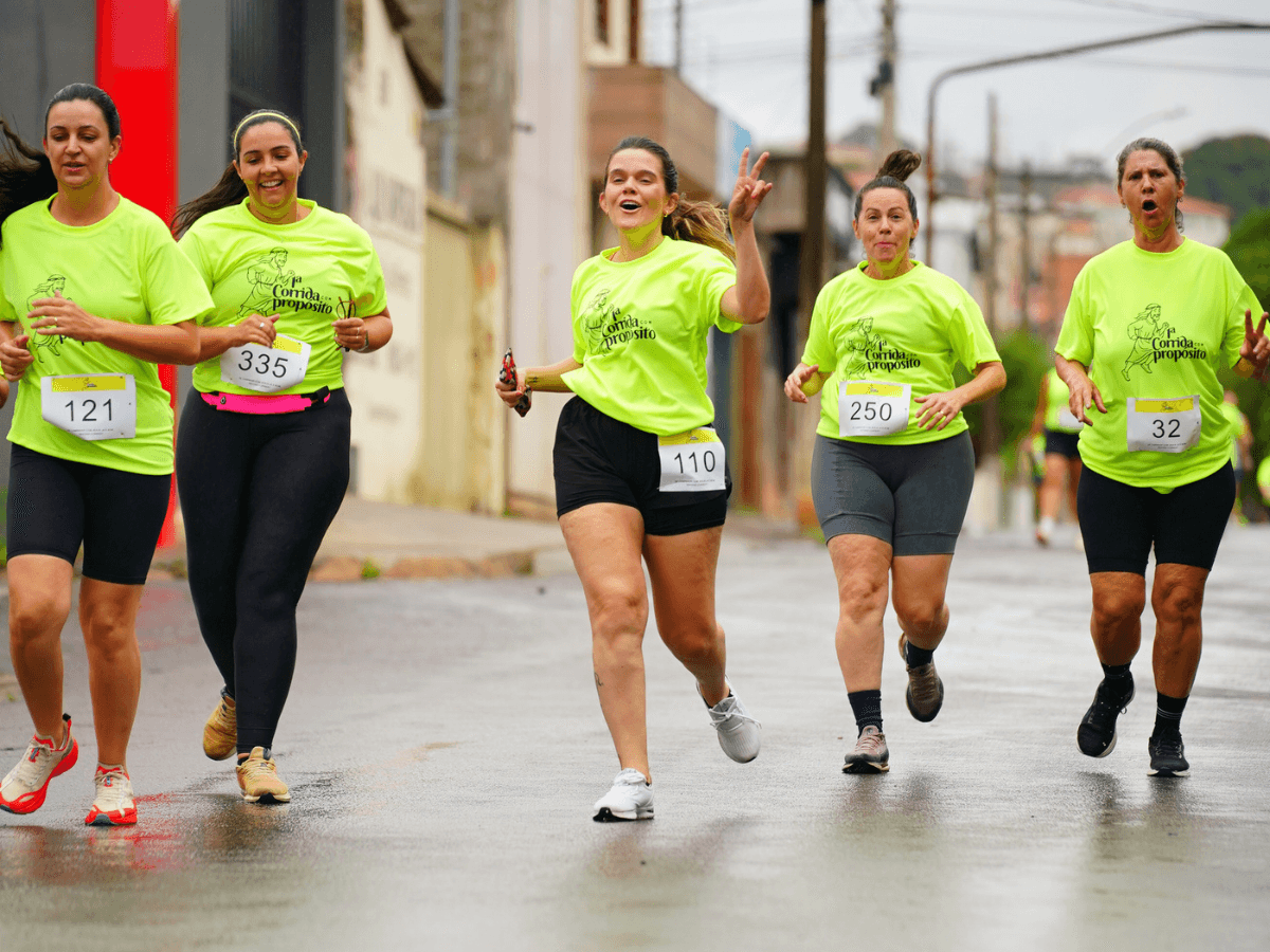 Momento da 1ª edição da Corrida com Propósito em Três Pontas (foto 10 de 15)